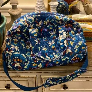 Vera Bradley overnight bag